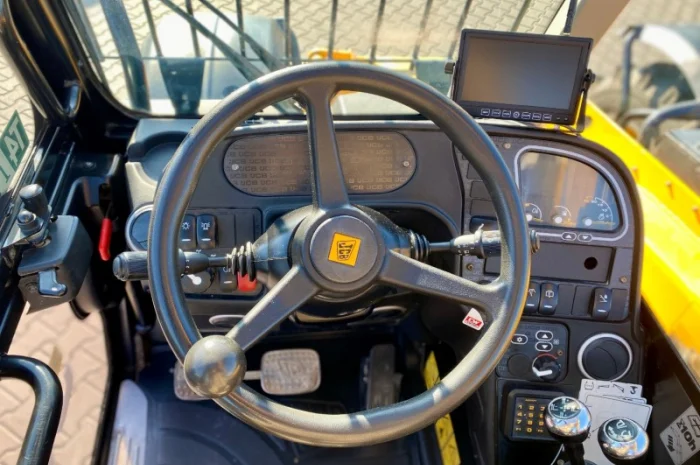 Телескопічний навантажувач JCB 535-125 - 2018 рік- фото № 9