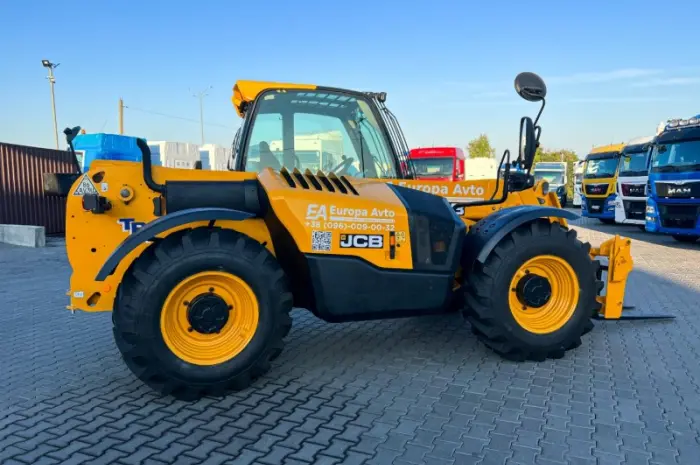 Телескопічний навантажувач JCB 531-70 2019 року- фото № 19