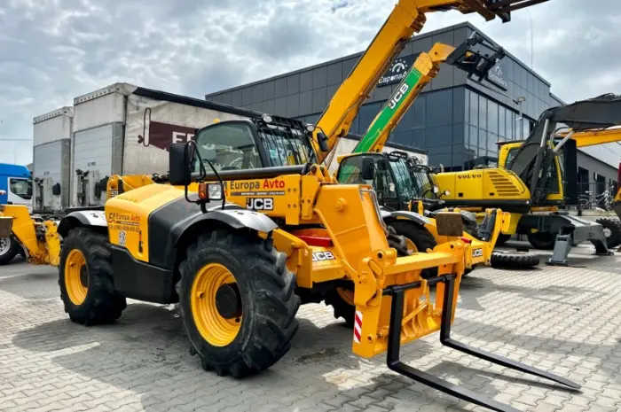 Телескопічний навантажувач JCB 535-95 - 2016 рік- фото № 18