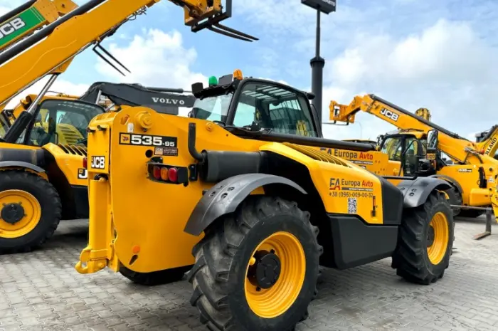 Телескопічний навантажувач JCB 535-95 - 2016 рік- фото № 15
