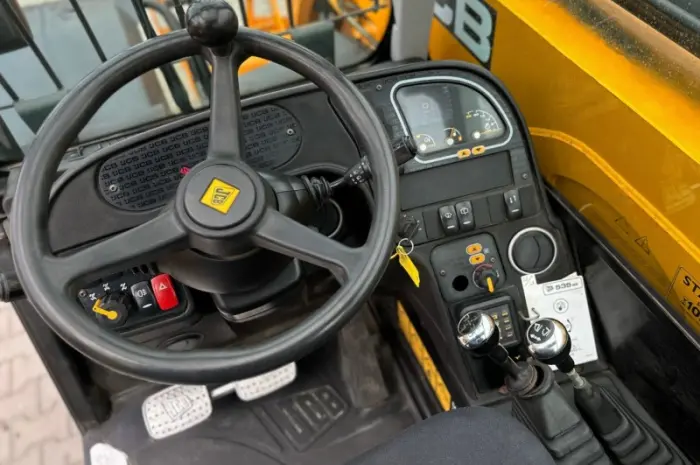 Телескопічний навантажувач JCB 535-95 - 2016 рік- фото № 9