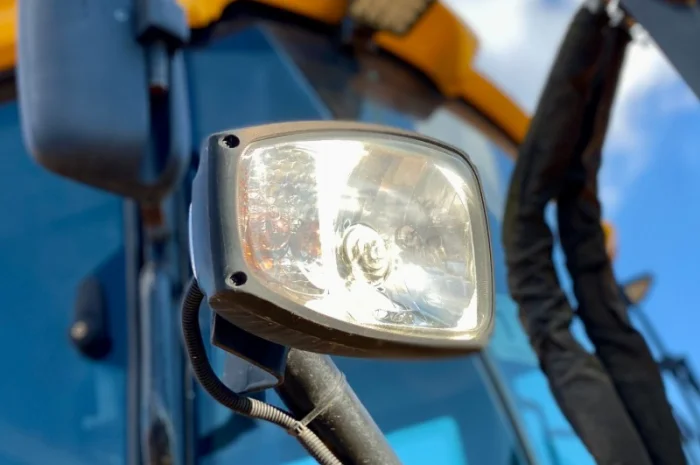 Фронтальний навантажувач JCB 437 2015 року- фото № 8