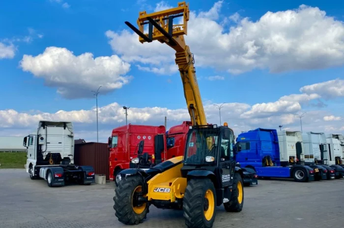 Телескопічний навантажувач JCB 535-95 2014 року- фото № 13