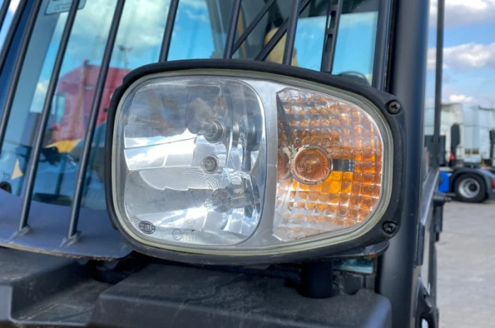 Телескопічний навантажувач JCB 535-95 2014 року- фото № 9