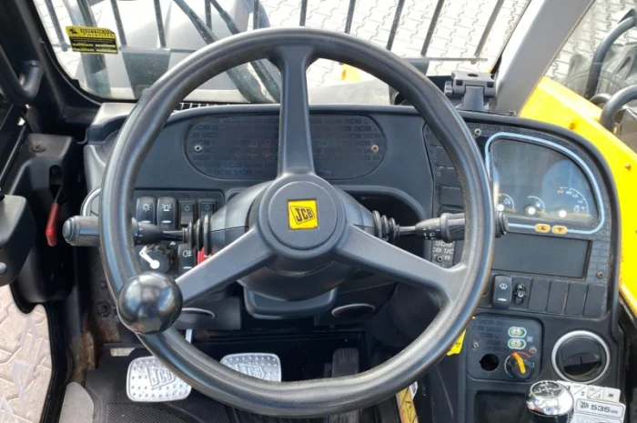 Телескопічний навантажувач JCB 535-95 2014 року- фото № 6