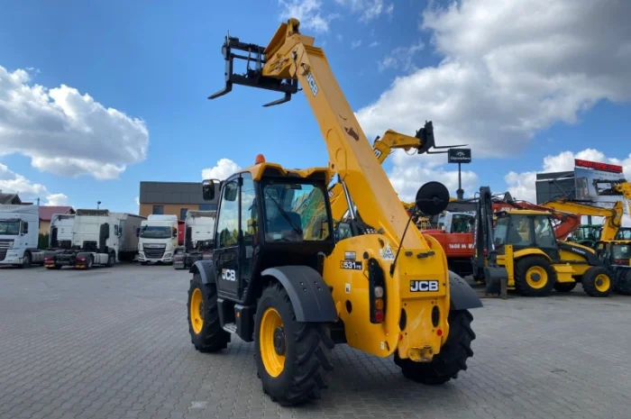 Телескопічний навантажувач JCB 531-70- фото № 10