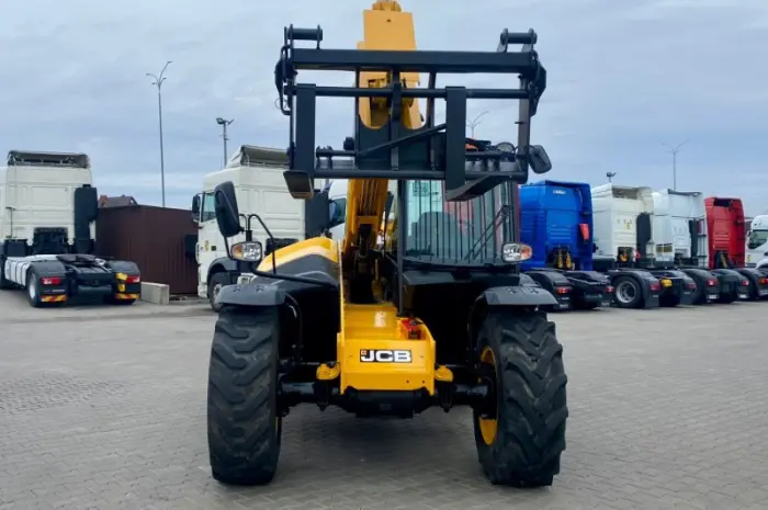 Телескопічний навантажувач JCB 531-70 - Готовий до Роботи- фото № 19