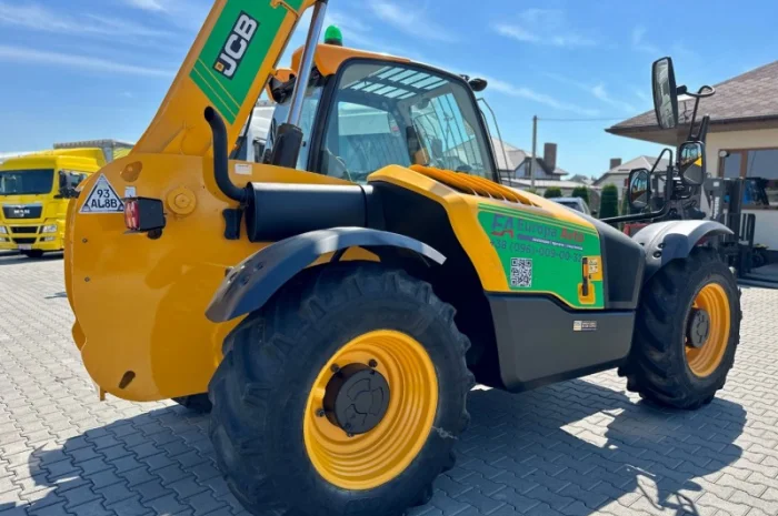JCB 531-70 - 2015 рік- фото № 11