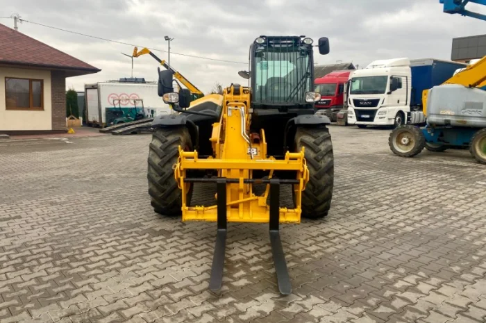 Телескопічний навантажувач JCB 535-95 2016 року- фото № 2
