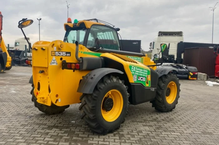 Телескопічний навантажувач JCB 535-95 2016 року- фото № 5