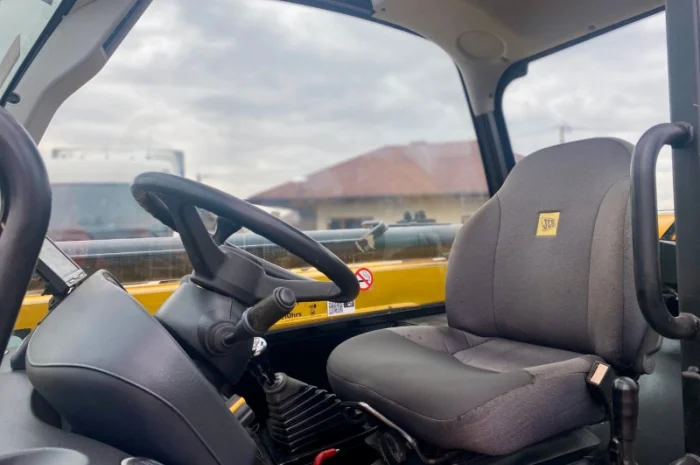 Телескопічний навантажувач JCB 535-95 2016 року- фото № 11