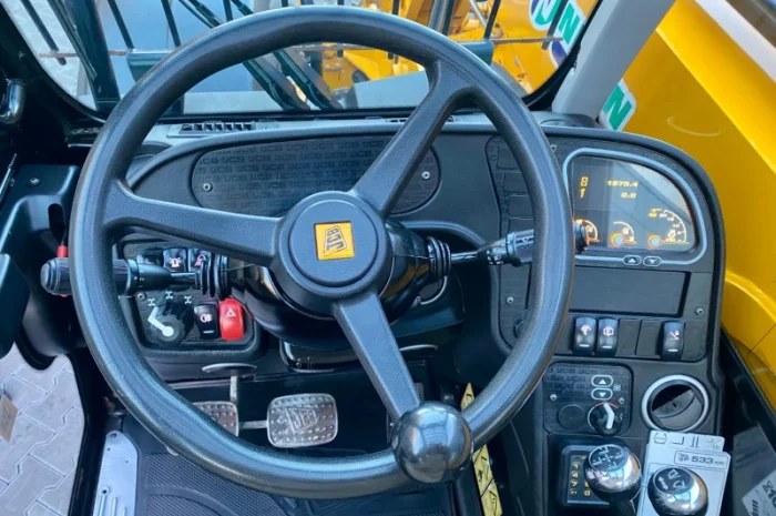 Телескопічний навантажувач JCB 533-105 - 2019 рік- фото № 9