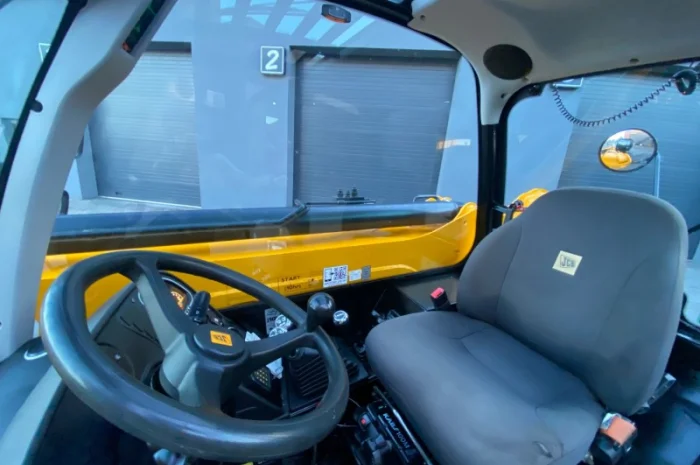 Телескопічний навантажувач JCB 533-105 - 2019 рік- фото № 8