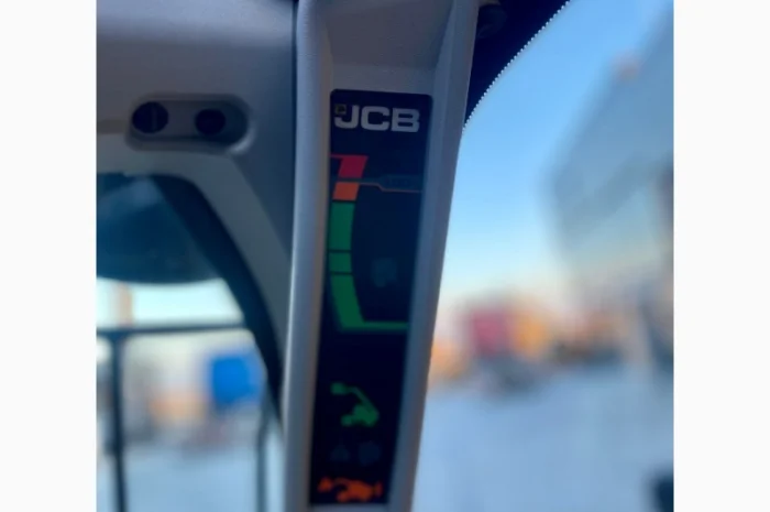 Телескопічний навантажувач JCB 533-105 - 2019 рік- фото № 5