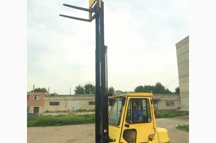 Вилочный погрузчик дизельный HYSTER H2.50XM всего 3250 моточасов- фото № 4