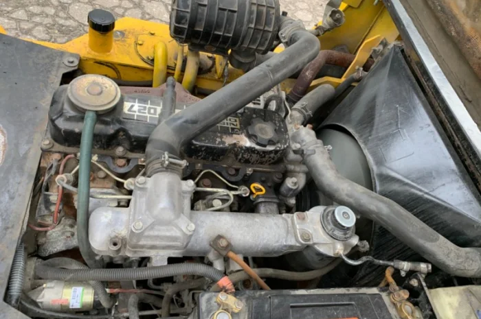 Вилочный дизельный погрузчик 3 т подъем 4500- фото № 4