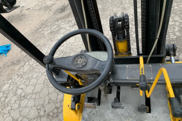 Вилочный дизельный погрузчик 3 т подъем 4500- фото № 5