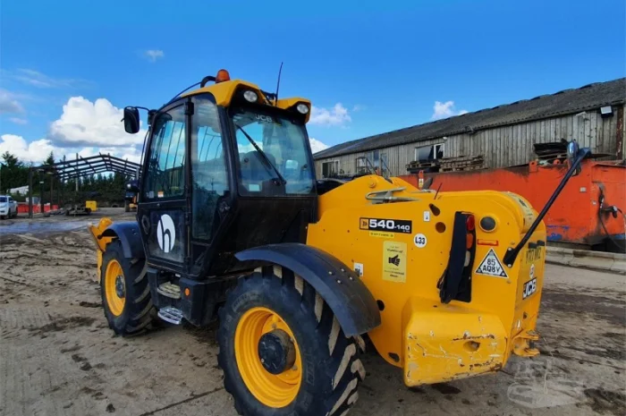 Телескопический погрузчик JCB 540-140 HIVIZ- фото № 3