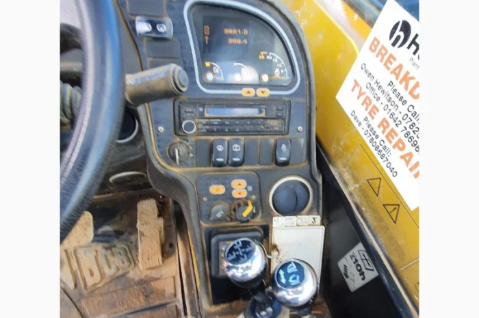 Телескопический погрузчик JCB 540-140 HIVIZ- фото № 5