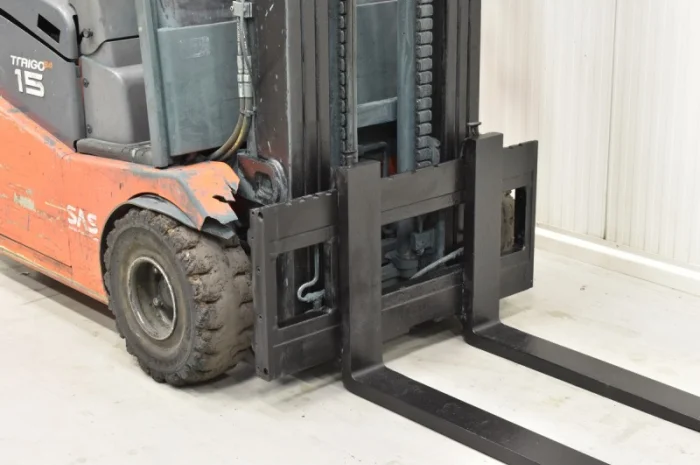 Вилочный погрузчик Toyota 7FBEST15- фото № 5