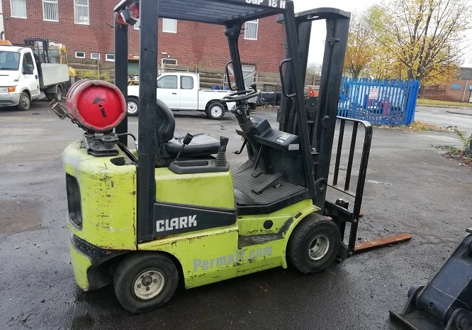 Газовый погрузчик Clark CGP1.8- фото № 1