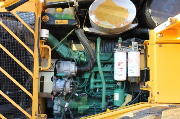 Фронтальный погрузчик Volvo L180E. Киев- фото № 10