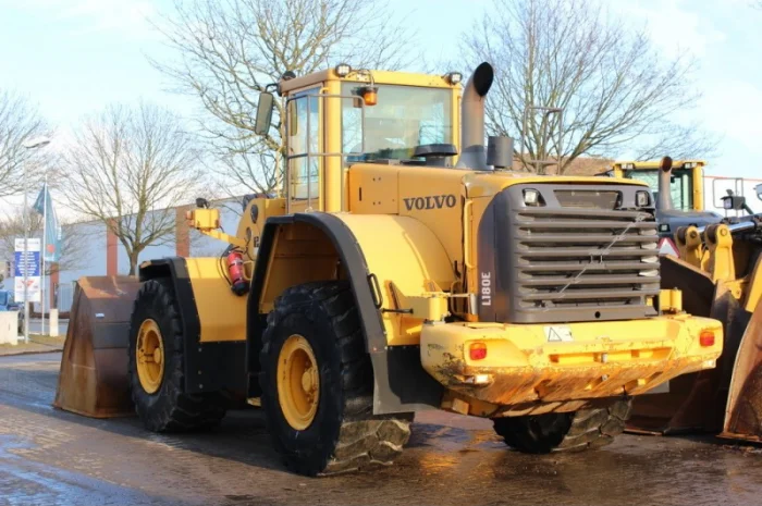 Фронтальный погрузчик Volvo L180E. Киев- фото № 5