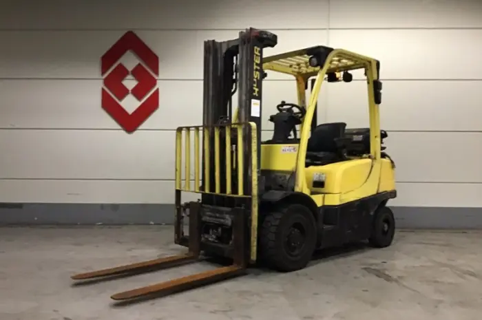 Вилочный погрузчик на газу Hyster H2.5FT- фото № 1