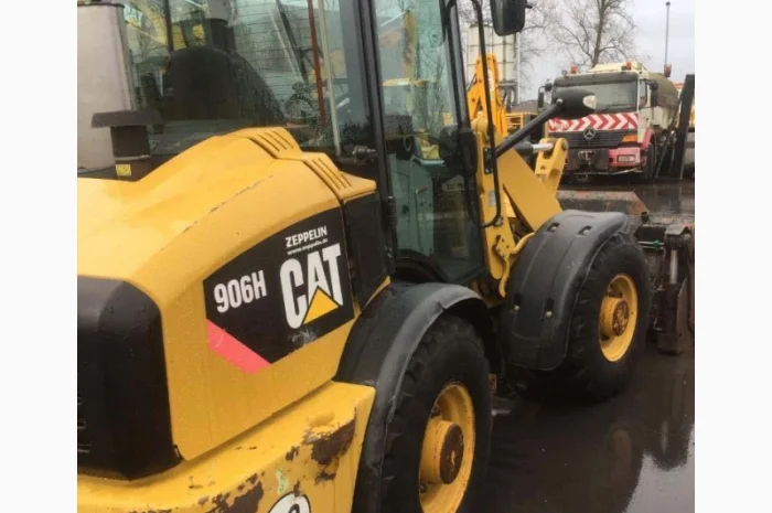 Погрузчик Caterpillar 906 H- фото № 7