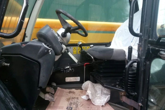 Аренда Телескопический погрузчик JCB 535-125- фото № 4