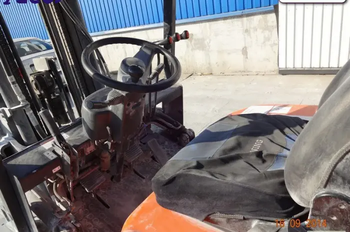 Аренда дизельный погрузчик б/у Doosan D25G- фото № 5