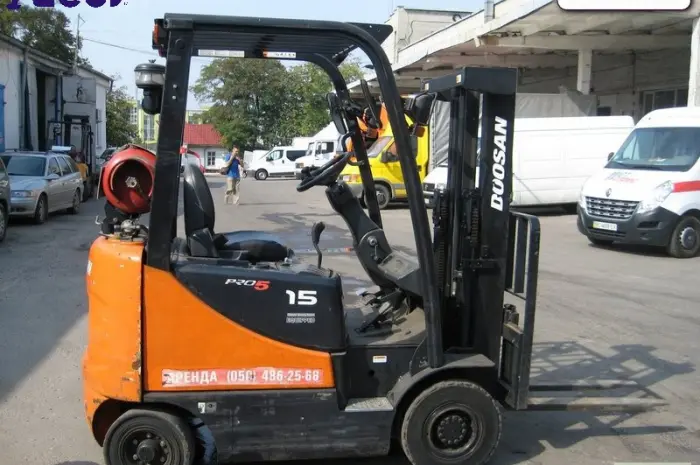 Аренда газовый погрузчик б/у Doosan G15S-5- фото № 4