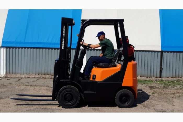 Продам автопогрузчик б/у Daewoo G15S-2, вилочный погрузчик бу- фото № 1