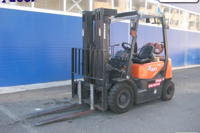 Аренда газовый погрузчик б/у Doosan G20G- фото № 1