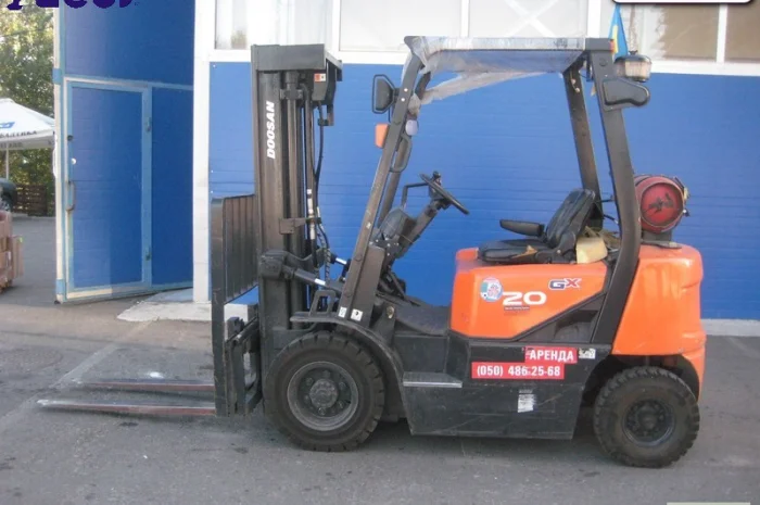 Аренда газовый погрузчик б/у Doosan G20G- фото № 2