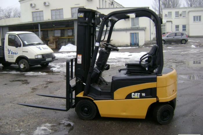 Выкуп погрузчиков б/у, trade-in- фото № 2