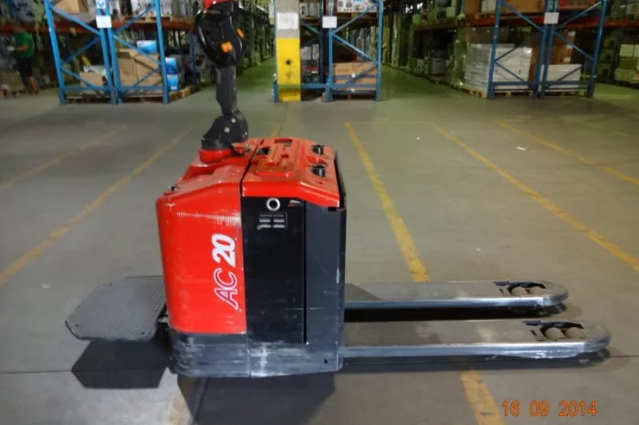 Аренда автопогрузчика в Днепропетровске- фото № 2