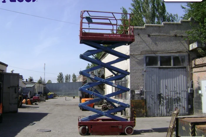 Продам подъемник ножничного типа б/у UpRight X32N Акция- фото № 4