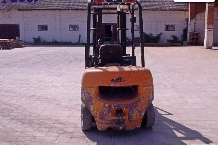 Продам вилочный погрузчик б/у HС CPCD25N-RG5- фото № 2