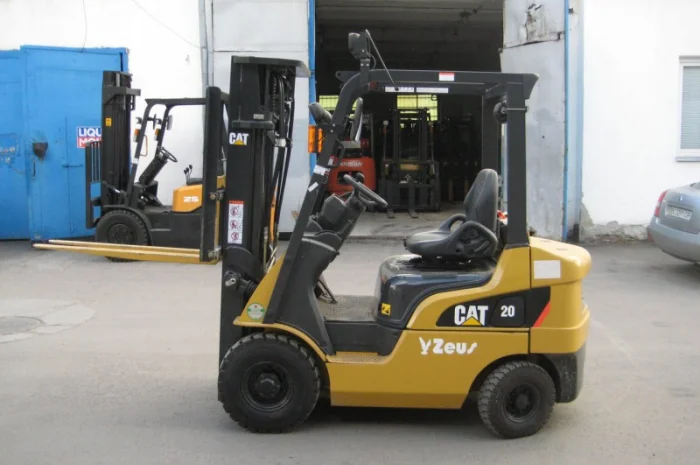 Продам погрузчик вилочный Caterpillar DP20CNT. Супер акция- фото № 4