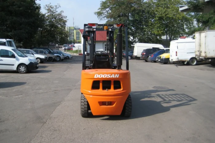 Продам дизельний навантажувач (погрузчик) 2, 5тонны. Супер акция- фото № 3