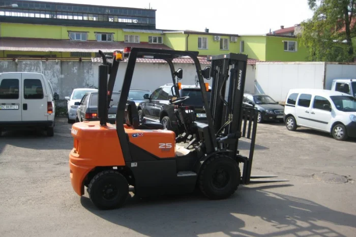 Продам дизельний навантажувач (погрузчик) 2, 5тонны. Супер акция- фото № 5