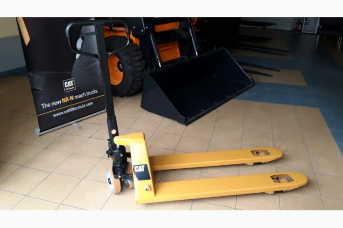 Гидравлическая тележка CBF25-MPTP Caterpillar- фото № 4