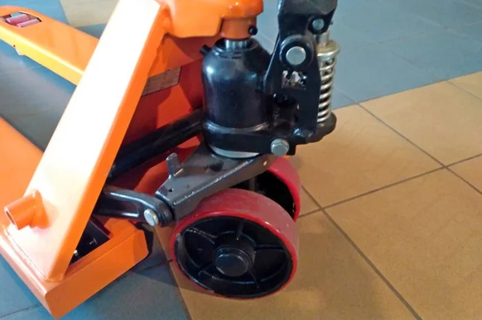 Гидравлическая тележка CBY-DF2.5, Niuli, вилы 1150мм- фото № 2