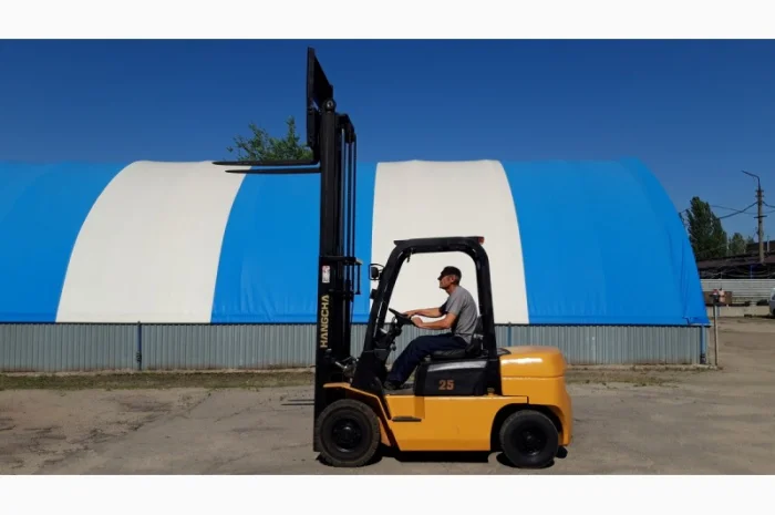 Дизельный погрузчик б/у HС CPCD25N-RG5 после капитального ремонта- фото № 2