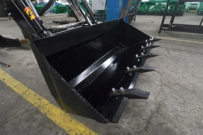Фронтальний ковш TZ10D для тракторів YTO-X804, YTO-X904, YTO-LX954- фото № 1