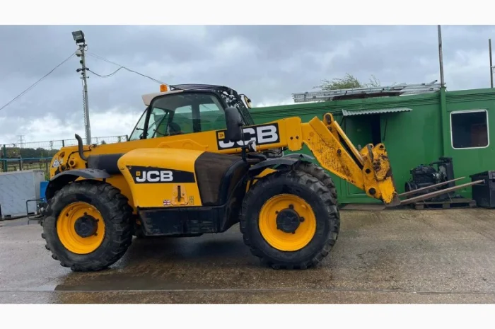 Продам телескопічний навантажувач JCB 531-70- фото № 3