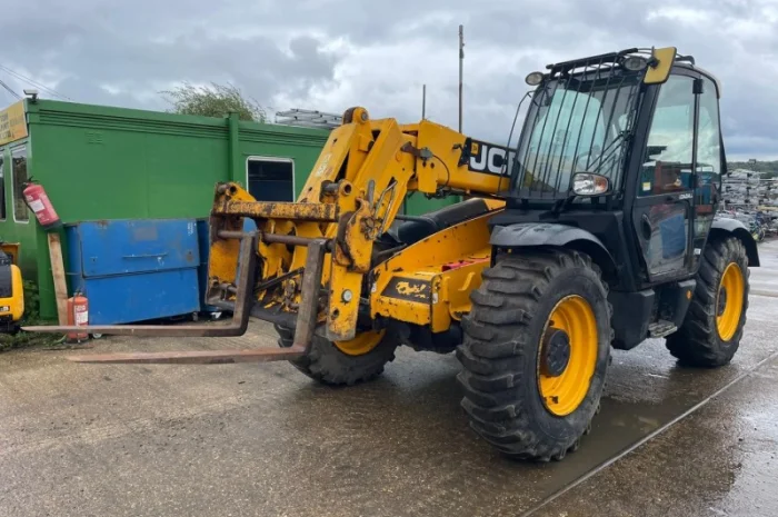Продам телескопічний навантажувач JCB 531-70- фото № 8