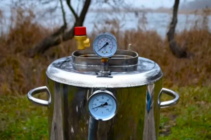 Автоклав "ЛЮКС-32" – це незамінний пристрій для приготування домашньої консервації- фото № 1