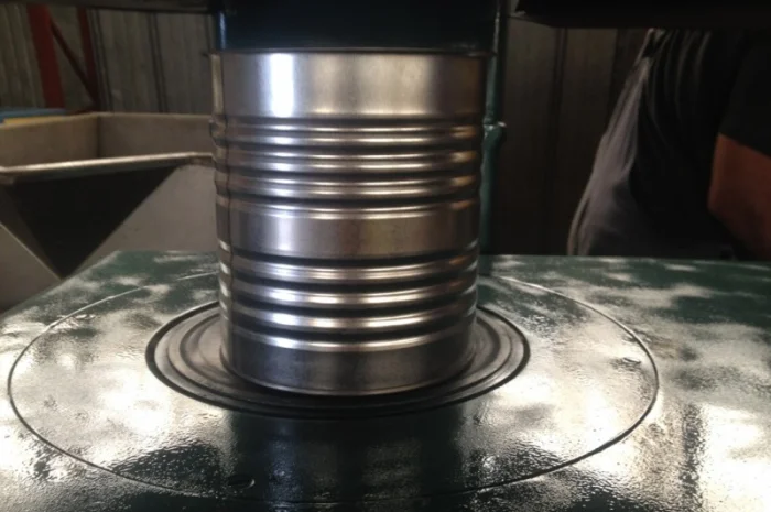 Закаточная машина на жестебанку KEVS-320- фото № 2